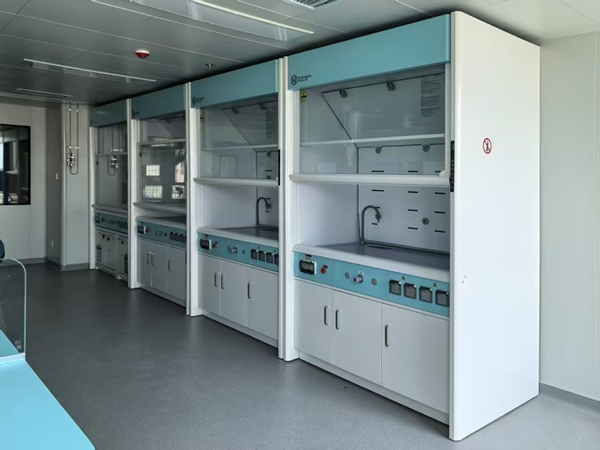 全鋼防爆通風櫃